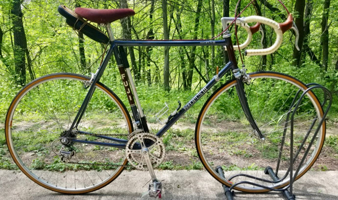 brand history fuji bicycles
