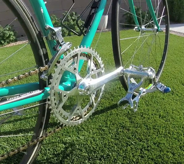 Lotus bicycle pantograph chain rings