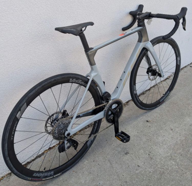Fuji Kasane lightweight performance