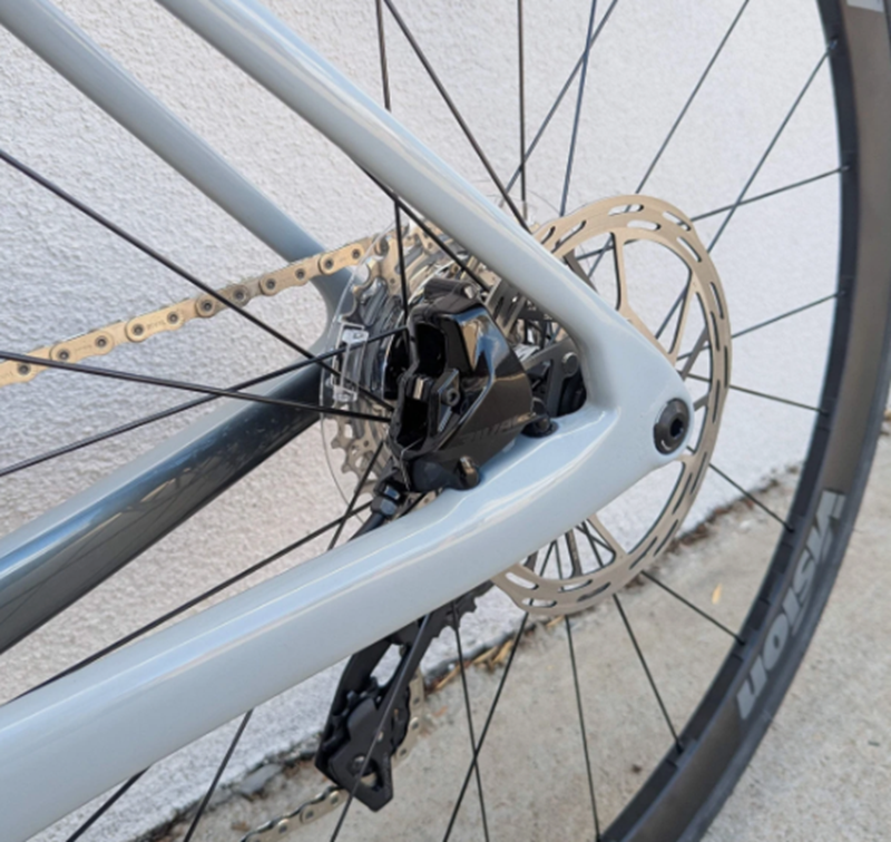 Fuji Kasane Vittoria tires