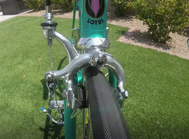 Lotus front brake caliper