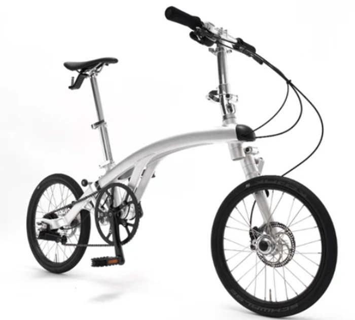 Iruka front angle view