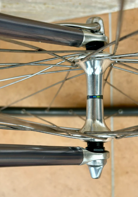 Sakae Bicycle hub