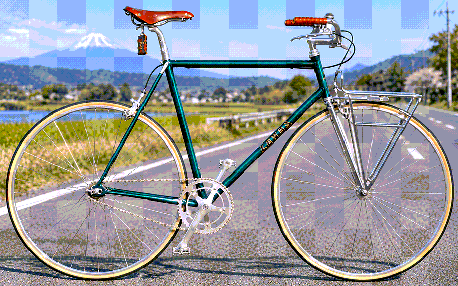 Level Mamachari bicycle